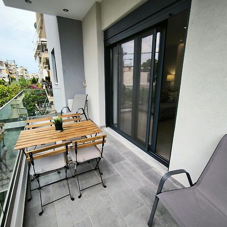Floral Home 2 - 1St Floor Apt With Private Parking! Atenas Exterior foto